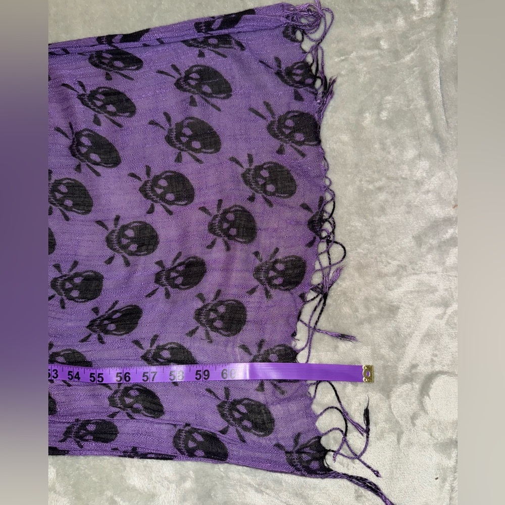 Purple Skull Print Scarf - Picture 4 of 4